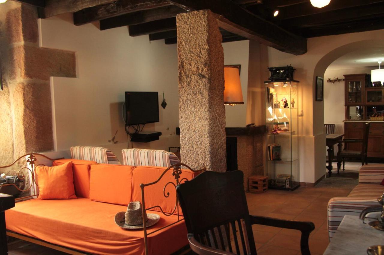 Casa Do Balcao Guest House Alcains Exterior photo
