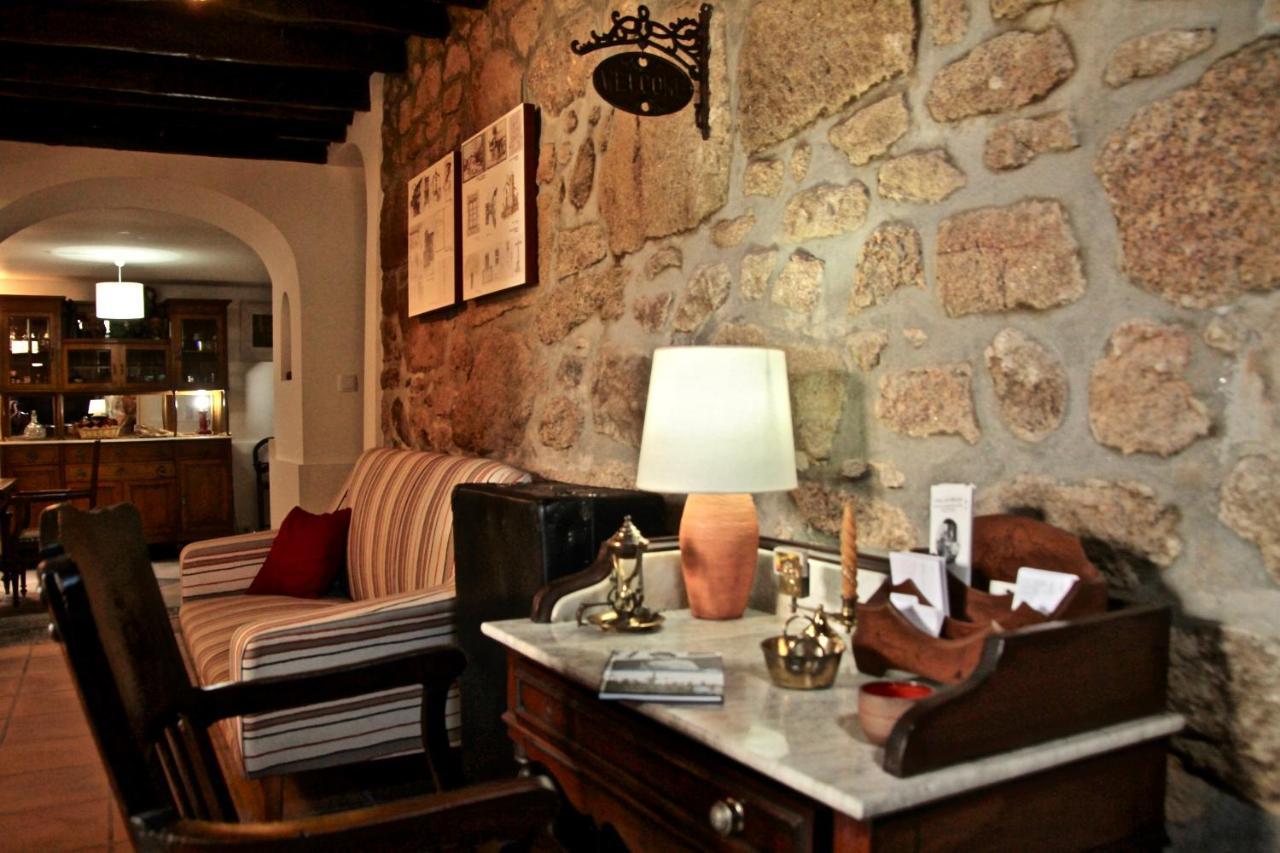 Casa Do Balcao Guest House Alcains Exterior photo